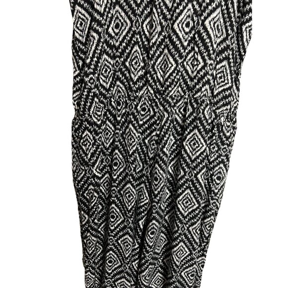 Arizona jeans jumpsuit size 10 black white geometric summer casual at leisure - Picture 6 of 10
